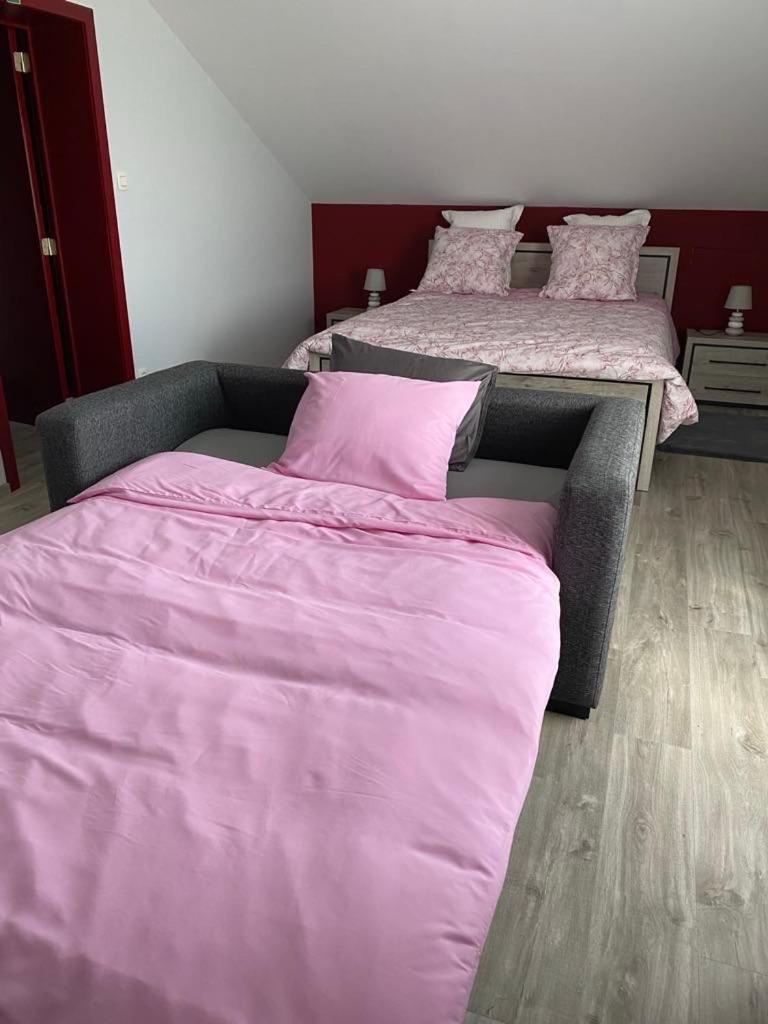 Lauralys Hotel Mons Luaran gambar